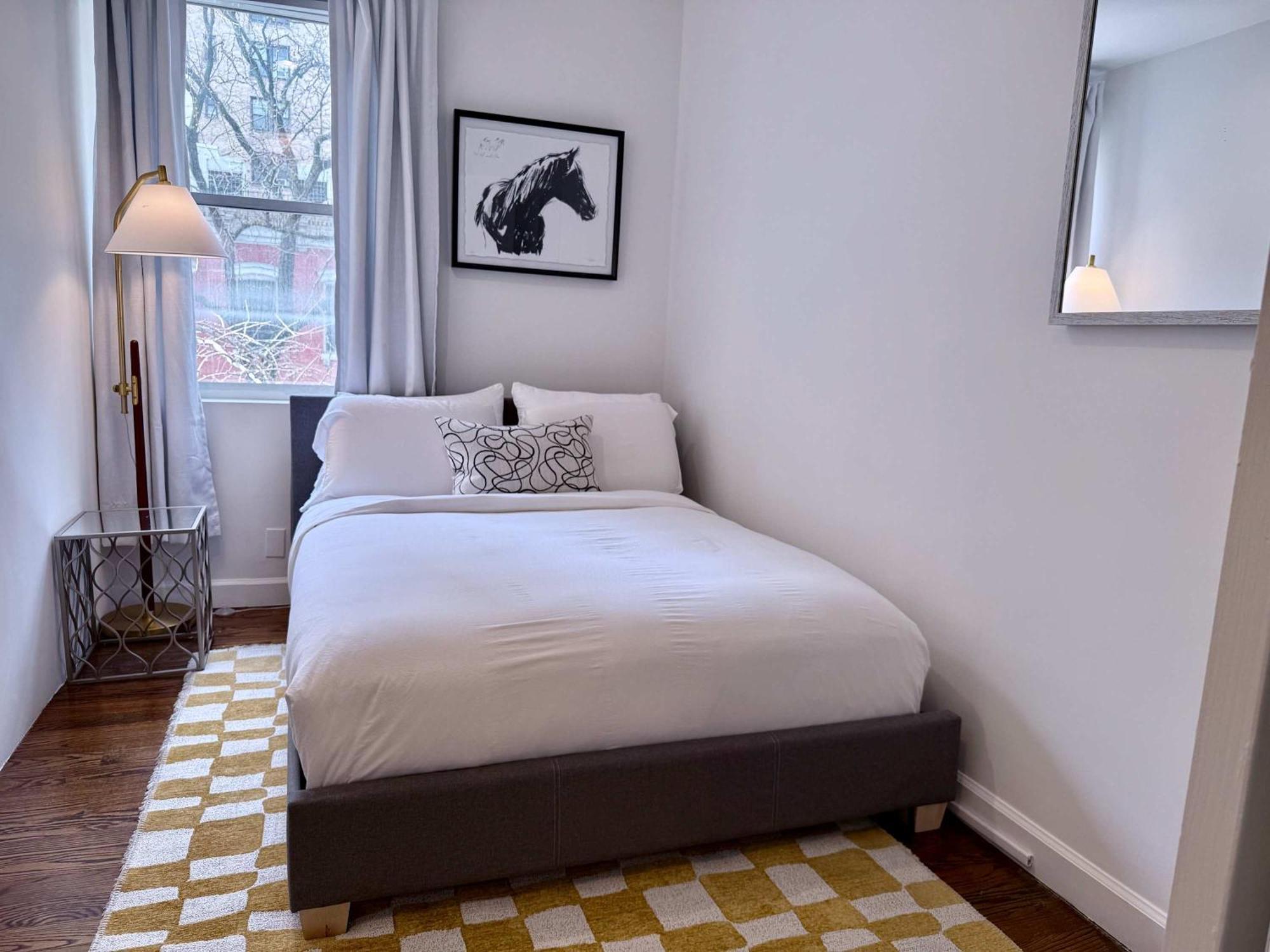 Designer Home In Diplomat District New York City Exterior photo